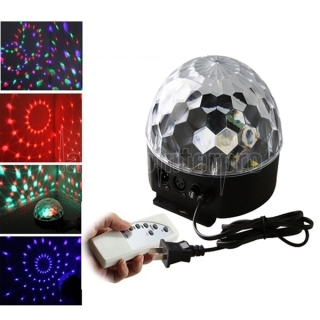 18W 6-LED 6-Farben-Kristall-Kugel geformt Rotating-Stadiums-Licht mit USB-Flash-Drive & Fernbedienung schwarz