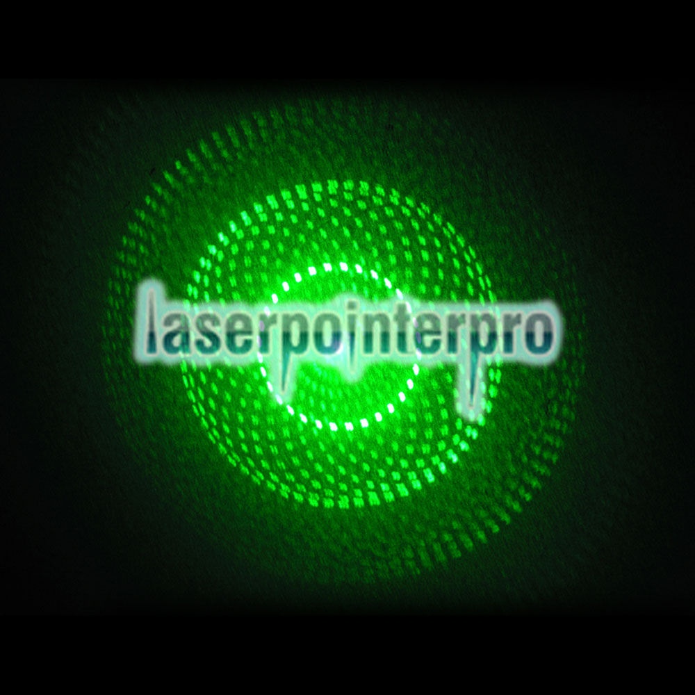1000mW 532nm Feixe de luz verde com foco portátil Laser Pointer Pen Preto LT-HJG0086