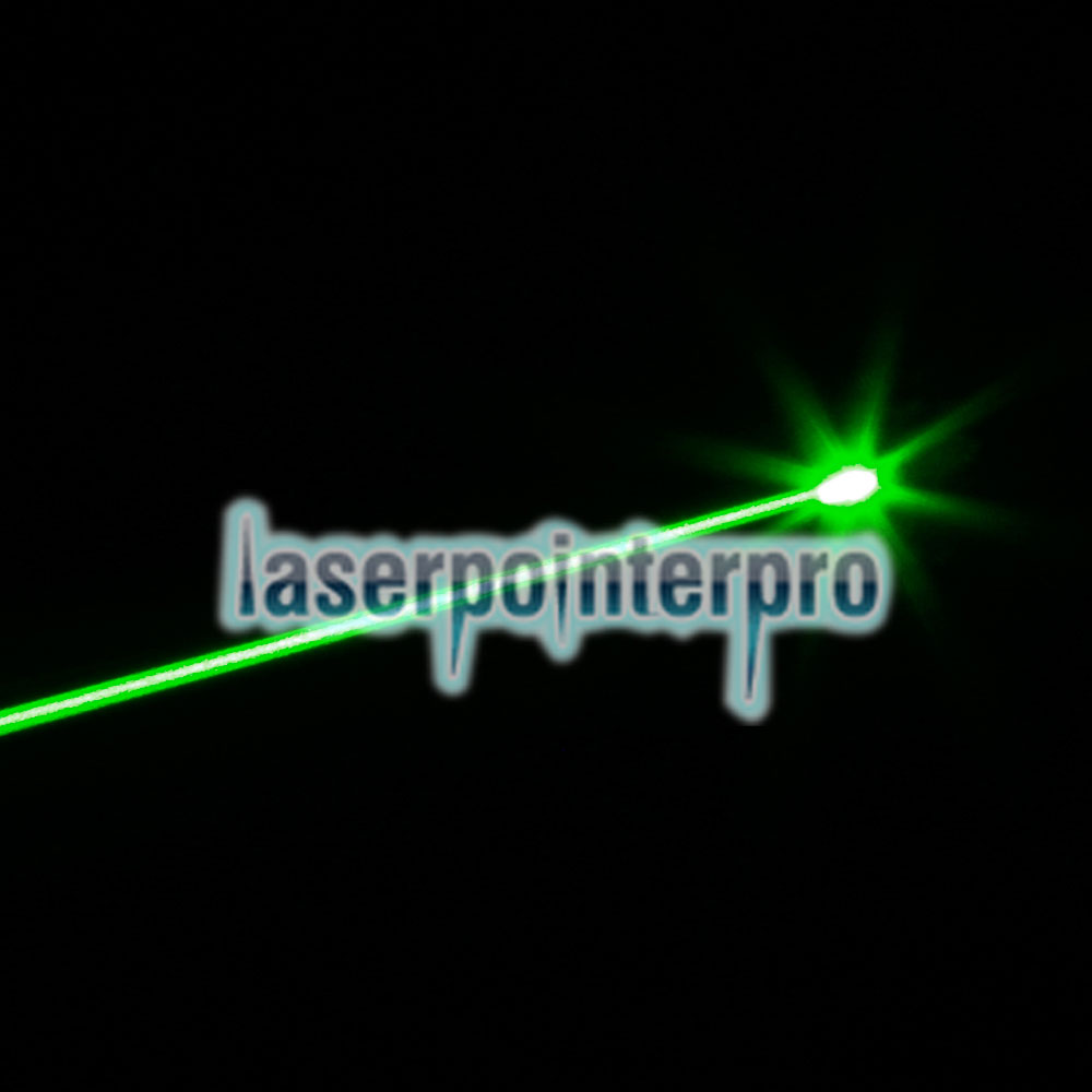 Tipo de extensión de 50 mW Focus Green Dot Pattern Facula Laser Pointer Pen con 18650 batería recargable de plata