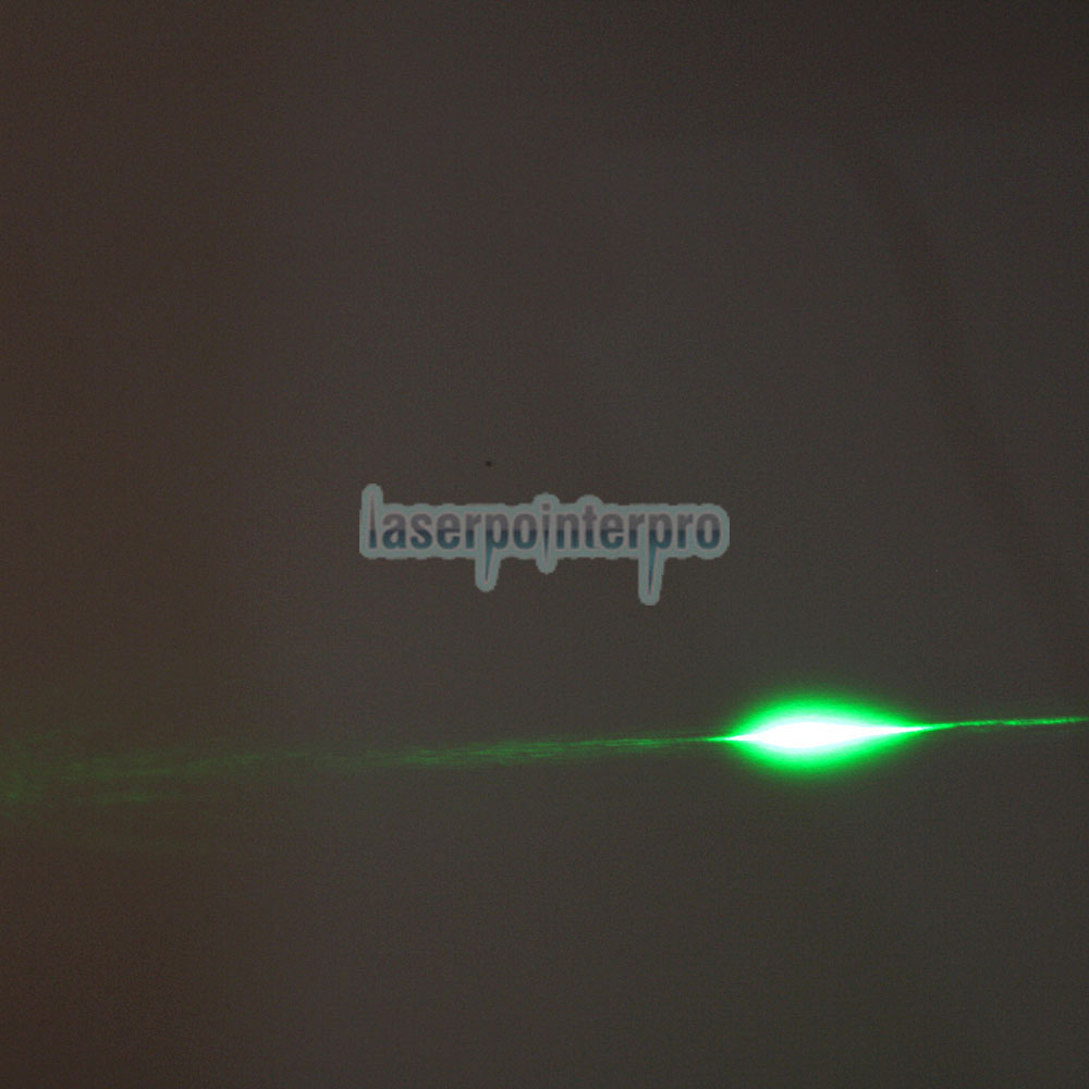 red & green laser point