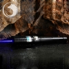 Uking ZQ-J9 3000mW 445nm blaue Lichtstrahl Single Point Zoomable Laser-Pointer Pen Kit Schwarz