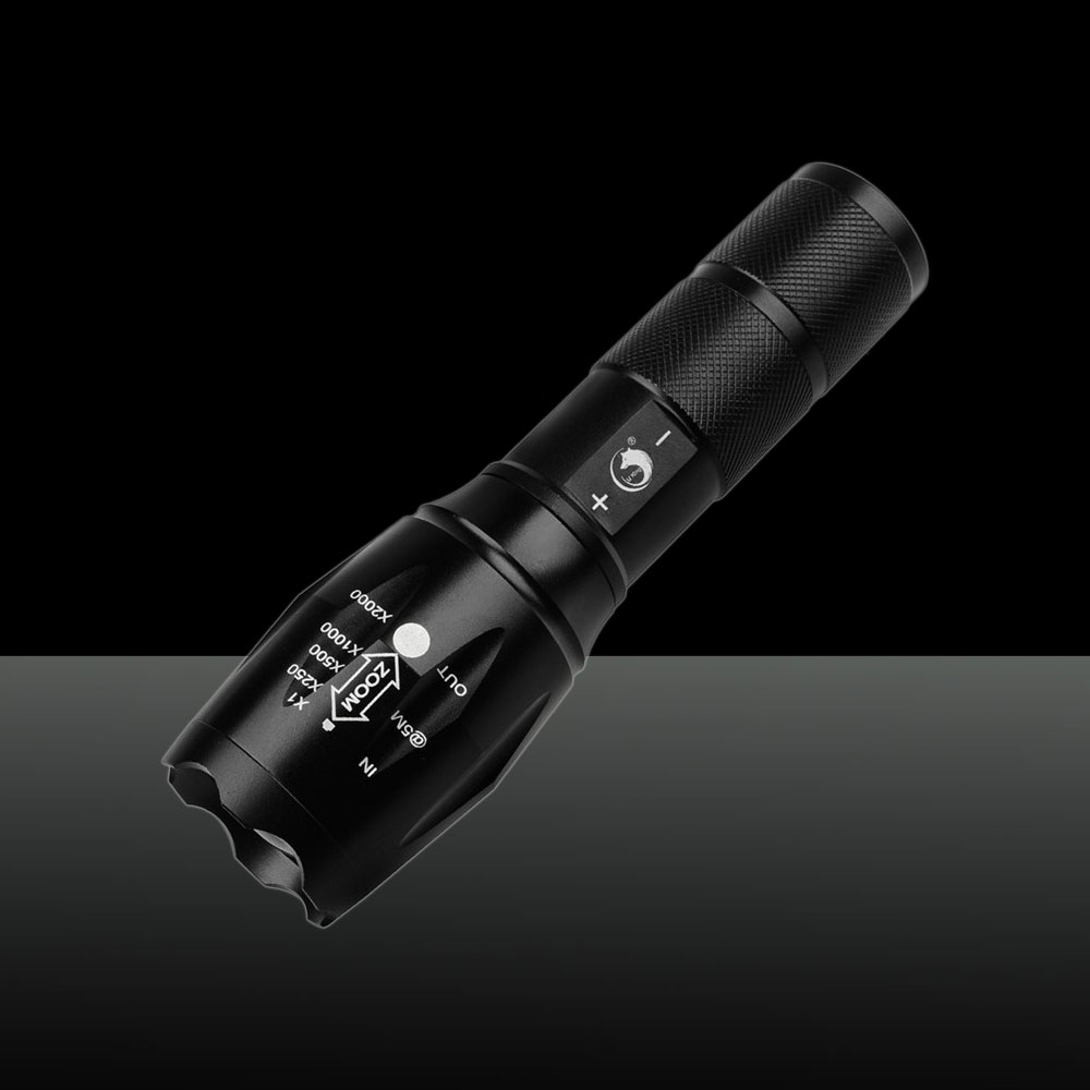 UQing ZQ-G7000A 1000LM Kit de torche pour lampe de poche avec zoom portable avec batterie et chargeur US Plug Black