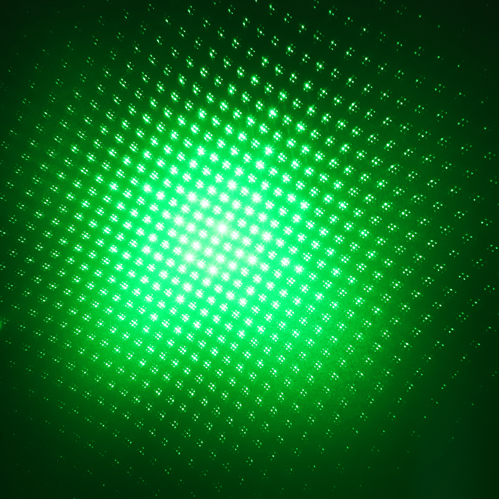200mW 532nm grünes Lichtstrahllicht wiederaufladbare Laserpointer Silber